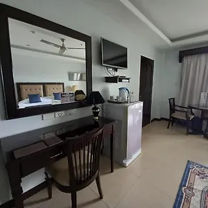 Resort Wild Orchid